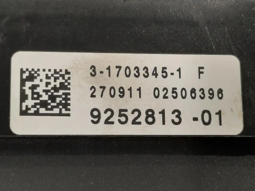 Scatola Fusibili 1670499-1 Bmw Serie 5 F10 Berlina 2010