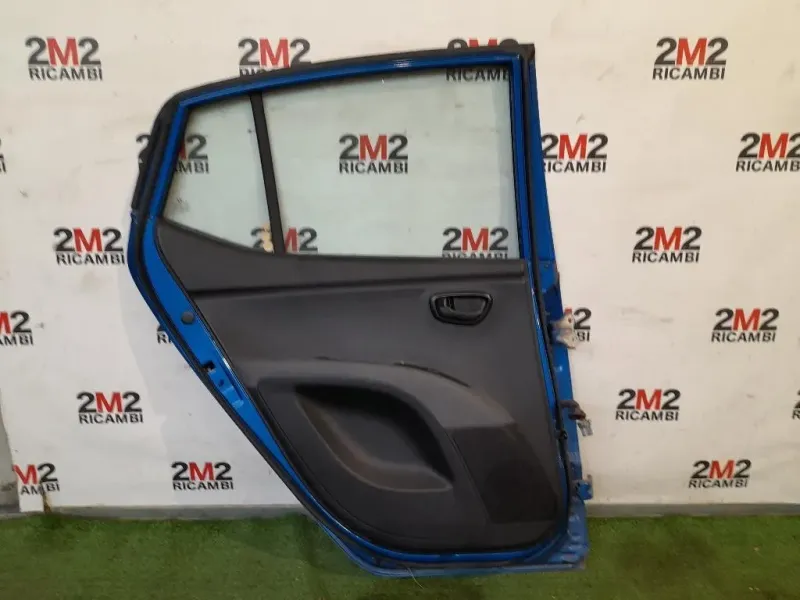 Porta POST SX 770030X050 Hyundai I10 I 2008