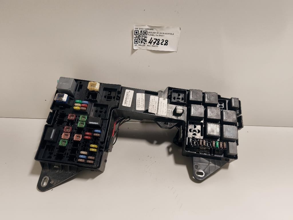 Scatola Fusibili DX23-14290BRE Jaguar XF I 2011