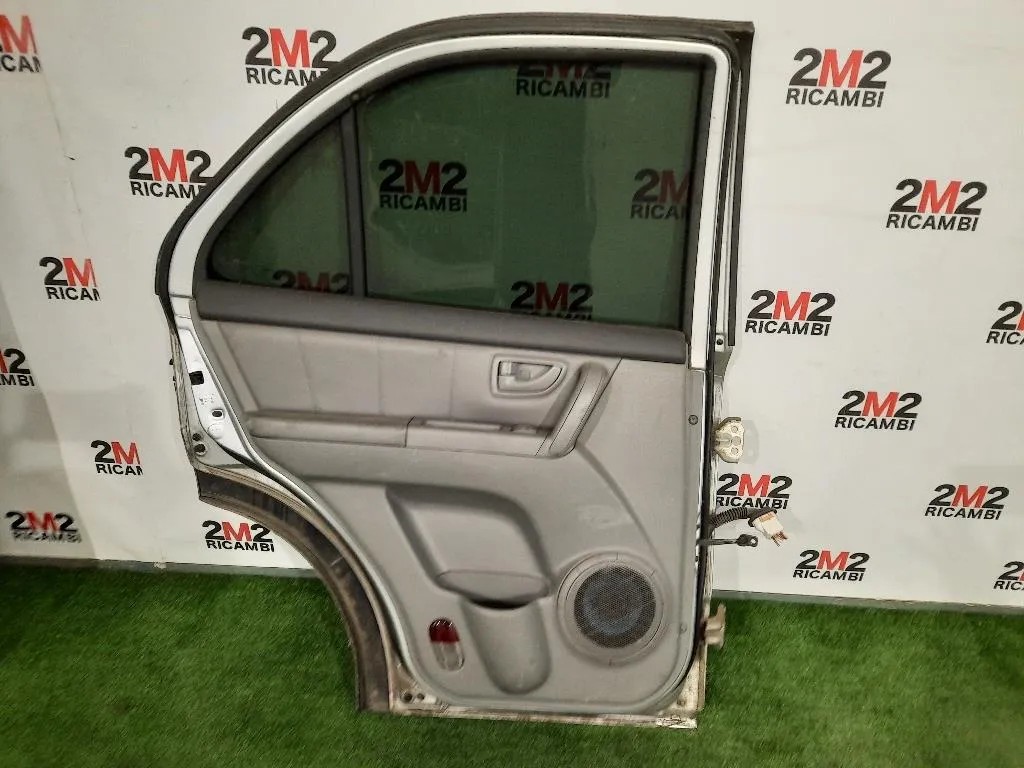 Porta POST SX NUDA 770033E111 Kia Sorento II 2006