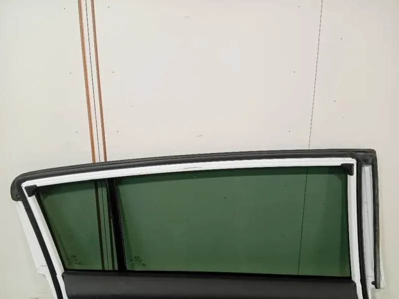 Porta POST SX 770033W010 Kia Sportage III 2010