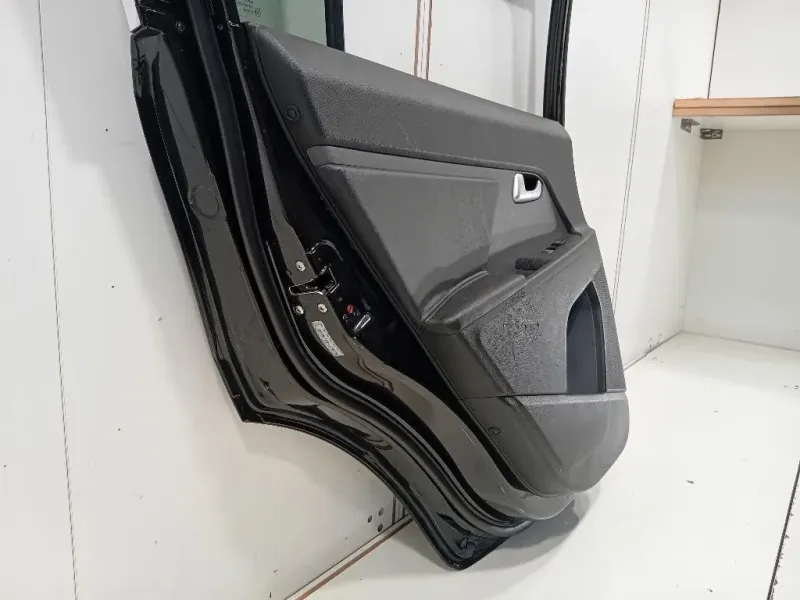 Porta POST SX 770033W010 Kia Sportage III 2010