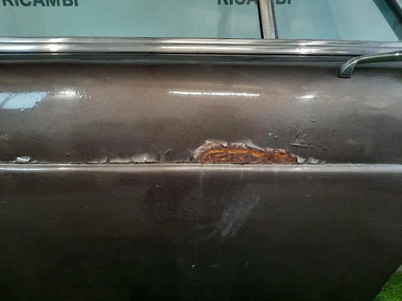 Porta POST SX  Lancia 2000