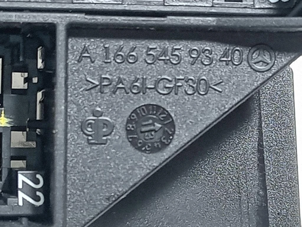 Scatola Fusibili A1665459840 Mercedes Classe ML W166 2012