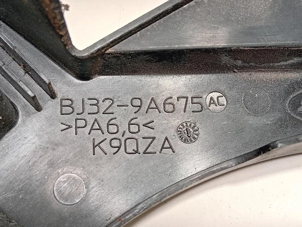 Condotto Aspirazione ARIA DX BJ32-9A675 Land Rover Range Rover Evoque I 2011