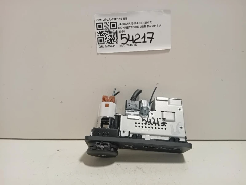 Connettore USB JPLA-19E110-BB Jaguar E-pace 2017