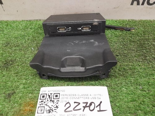 Connettore USB A1728202100 Mercedes Classe A W176 2015