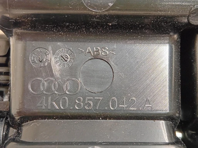 Console Centrale 4K0857042A Audi A6 4a5c8 Avant 2018