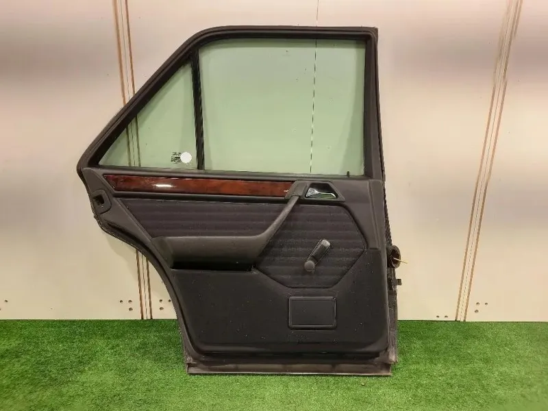 Porta POST SX A1247303905 Mercedes Classe E W124 1985