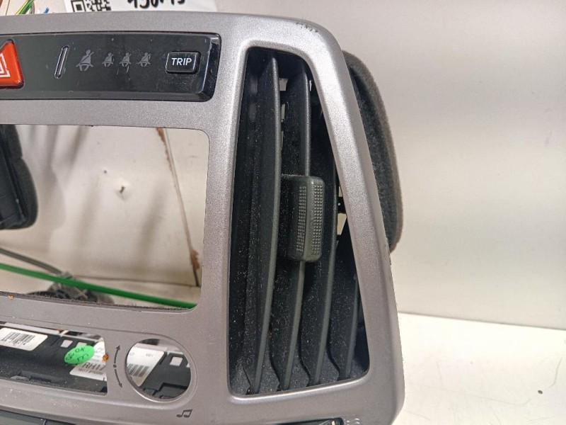 Console Centrale 84704-1J630 Hyundai I20 I 2009