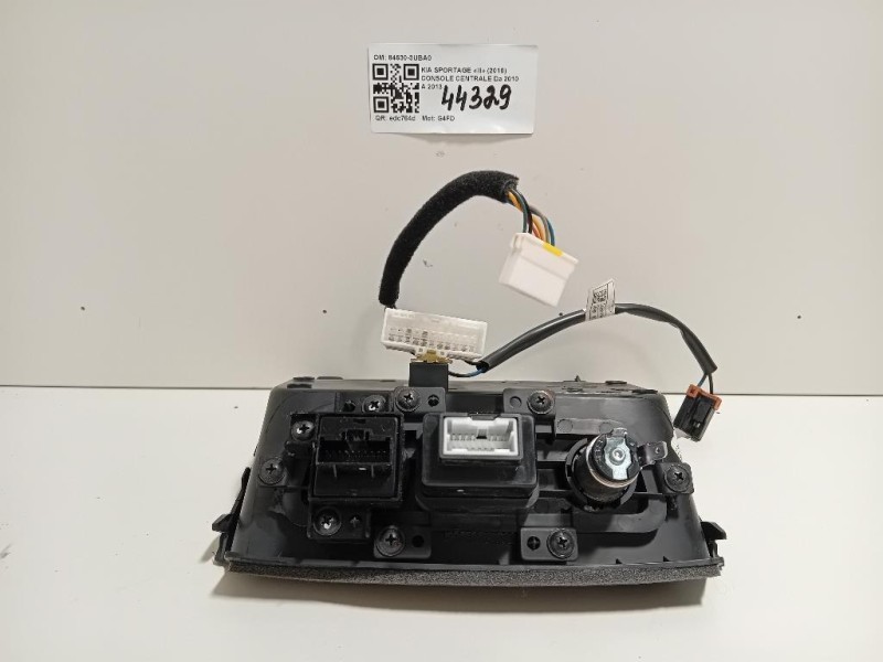 Console Centrale 84630-3UBA0 Kia Sportage III 2010