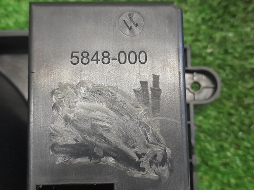 Console Centrale 5848-000 Land Rover Range Rover Sport I 2005