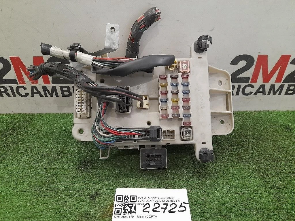 Scatola Fusibili SCATOLA FUSIBILI Toyota RAV 4 II 2000