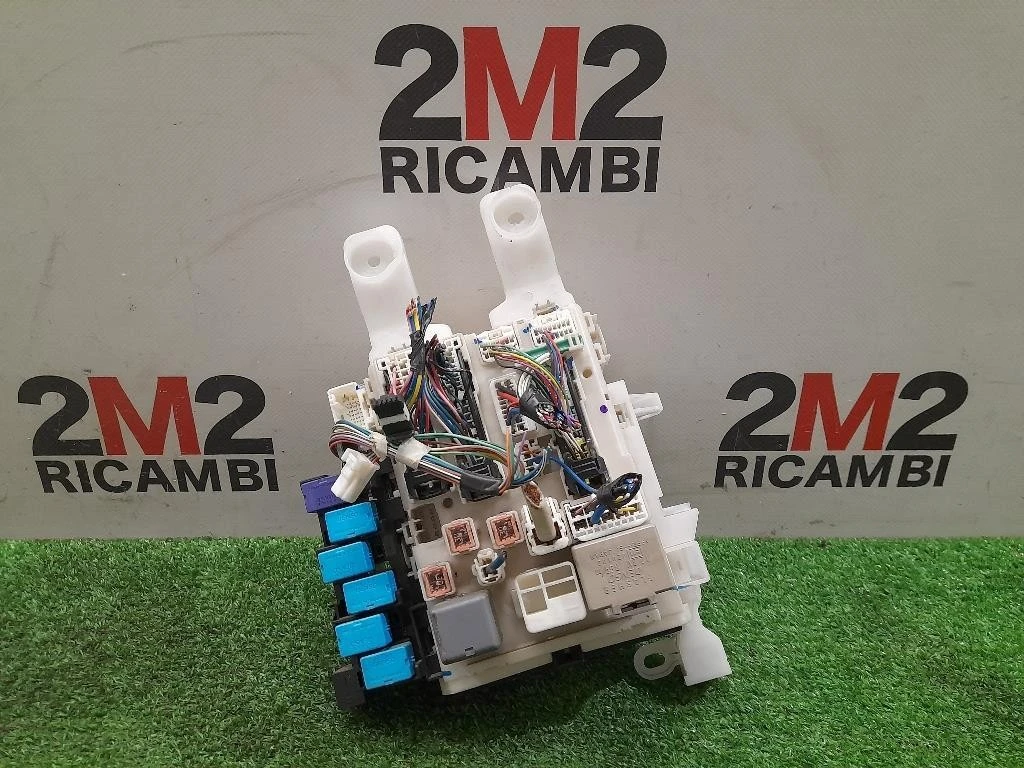 Scatola Fusibili 8273042020 Toyota RAV 4 III 2006