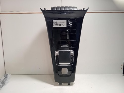 Console Centrale CONSOLE CENTRALE Mercedes Classe A W177 2018