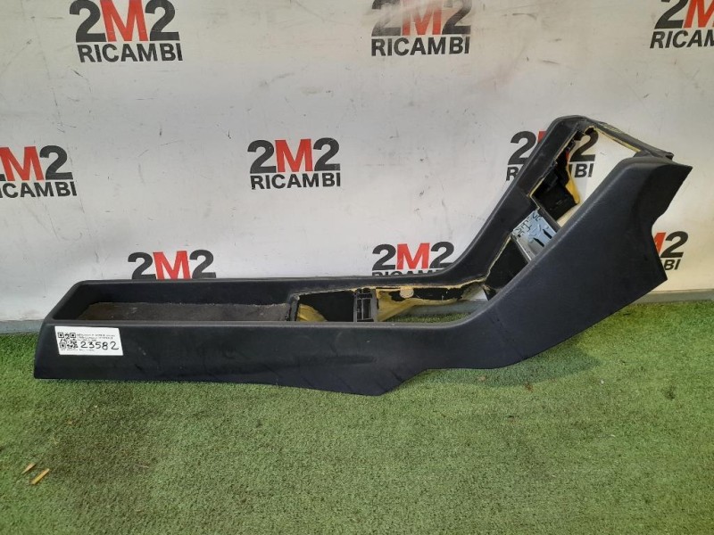 Console Centrale TUNNEL Mercedes Classe E W124 1985