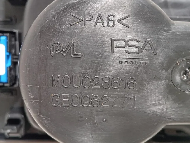 Console Centrale M0U023616 Opel Mokka B 2020