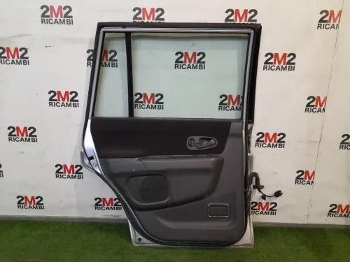 Porta POST SX NUDA 5730A261 Mitsubishi Pajero III 2000