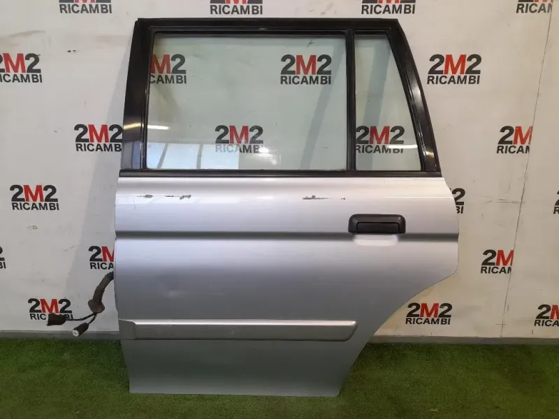 Porta POST SX NUDA 5730A261 Mitsubishi Pajero III 2000
