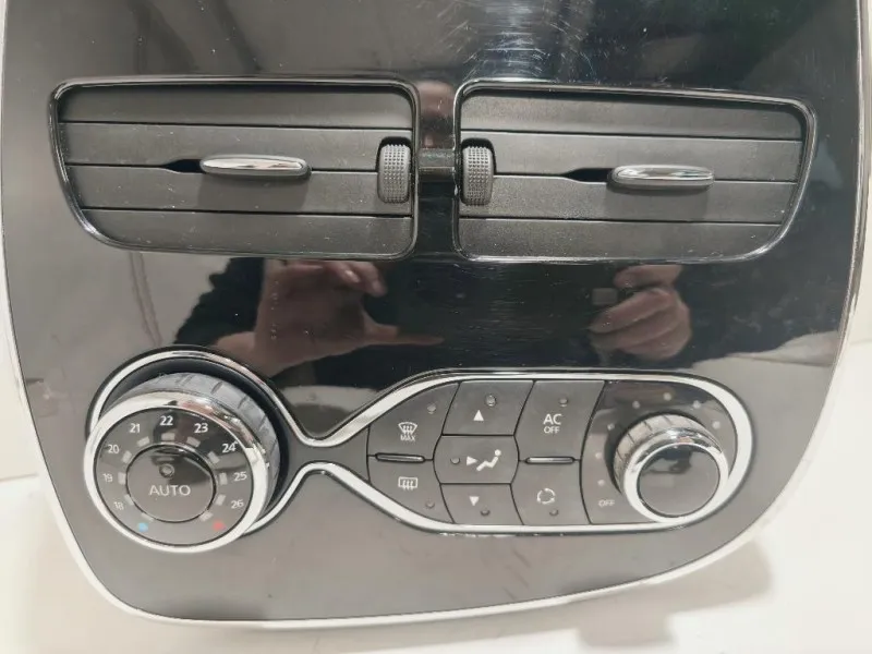 Console Centrale CONSOLE CENTRALE Renault CLIO IV 2016