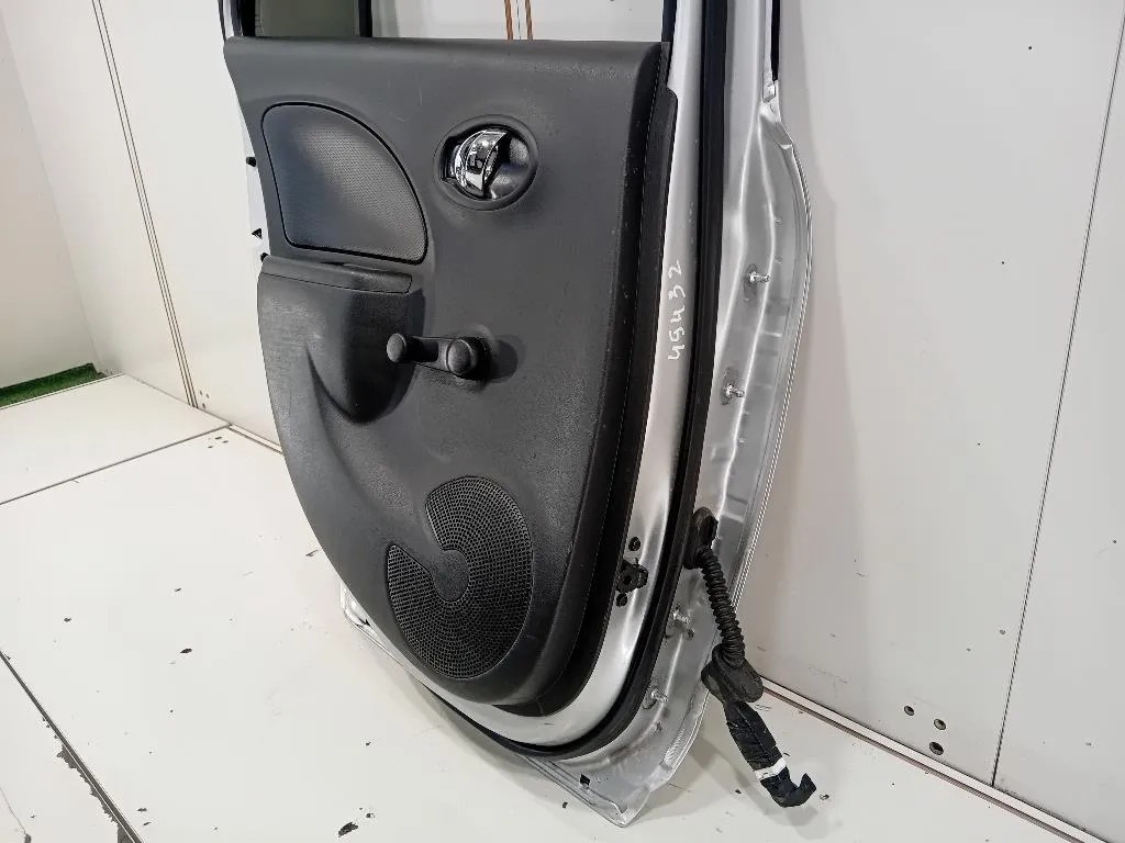 Porta POST SX H210A1HAMB Nissan Micra IV 2013