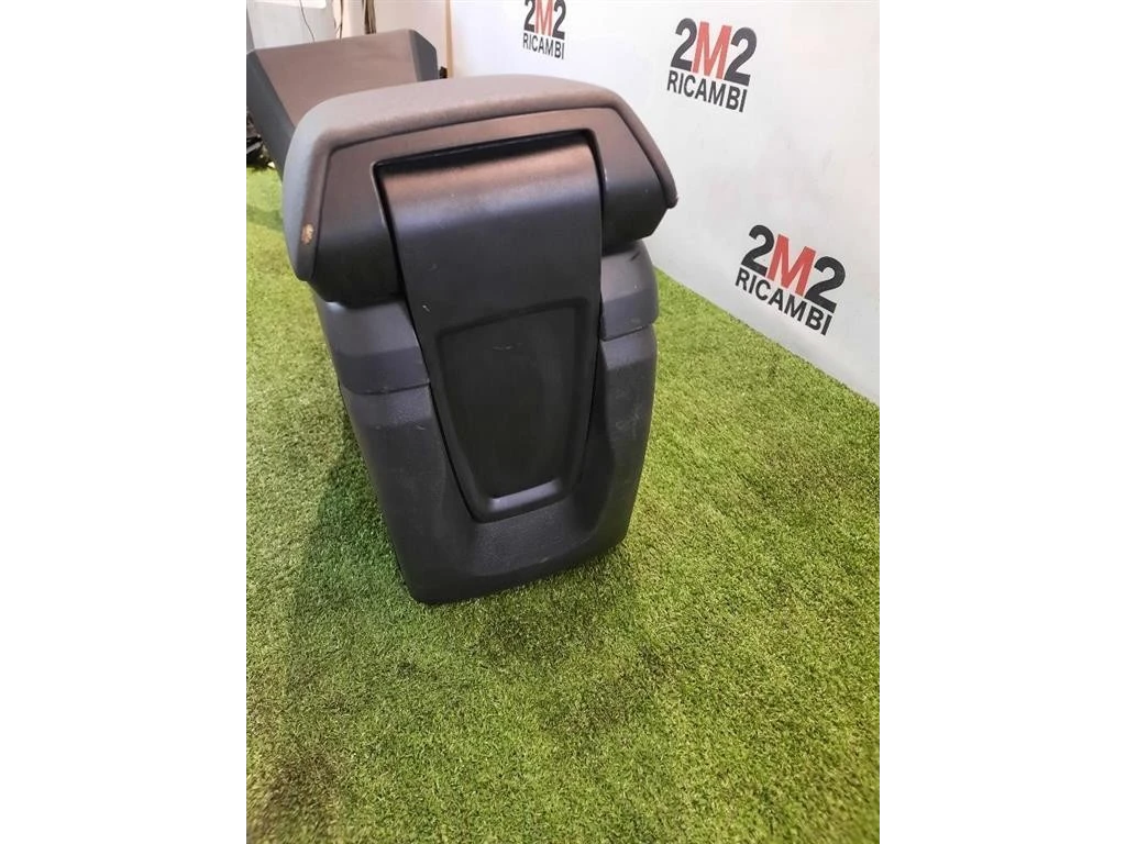 Console Centrale 31389451 TUNNEL Volvo V40 II 2012