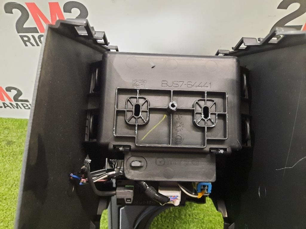 Console Centrale ANT BJS7-64951 Mazda 3 III 2016
