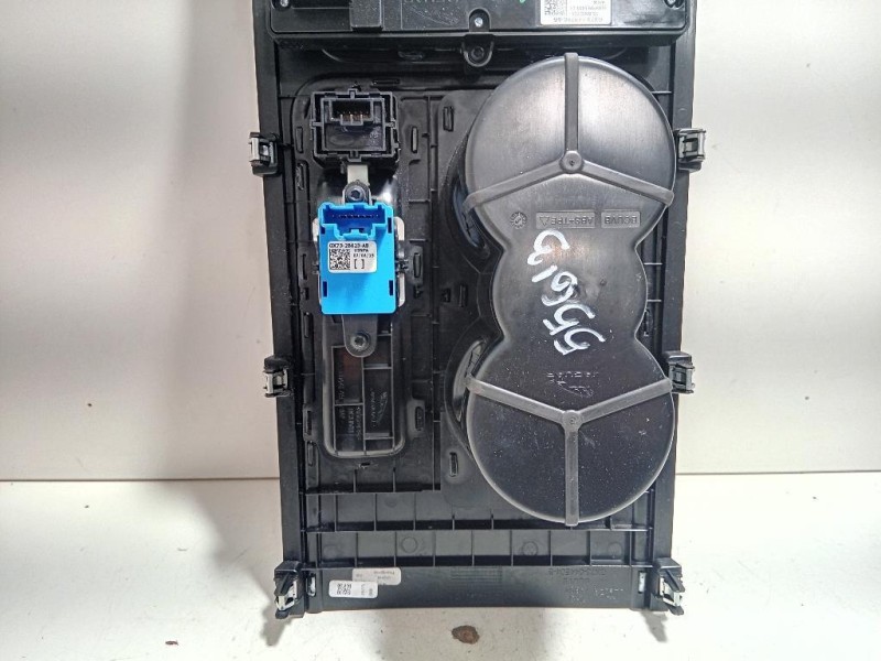 Console Portaoggetti Centrale SUP CONSOLE PORTAOGGETTI CENTRALE SUP Jaguar XE 2015