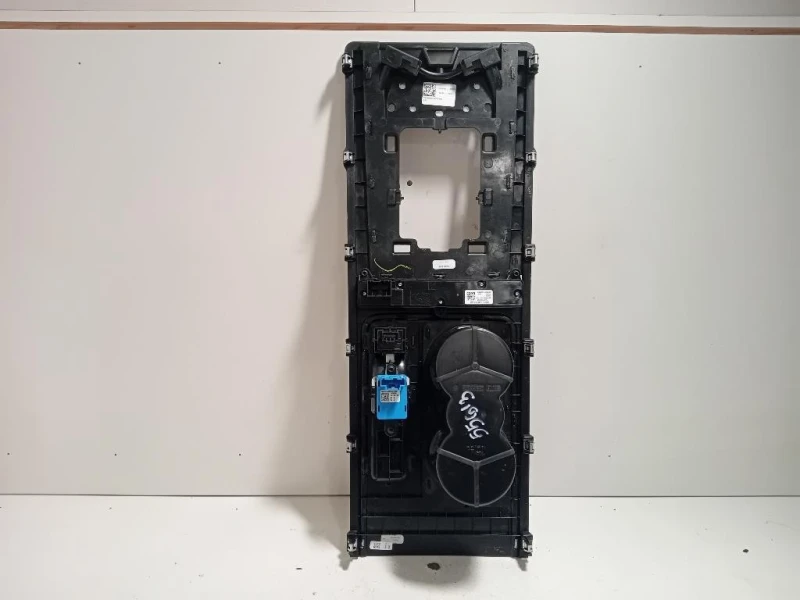 Console Portaoggetti Centrale SUP CONSOLE PORTAOGGETTI CENTRALE SUP Jaguar XE 2015