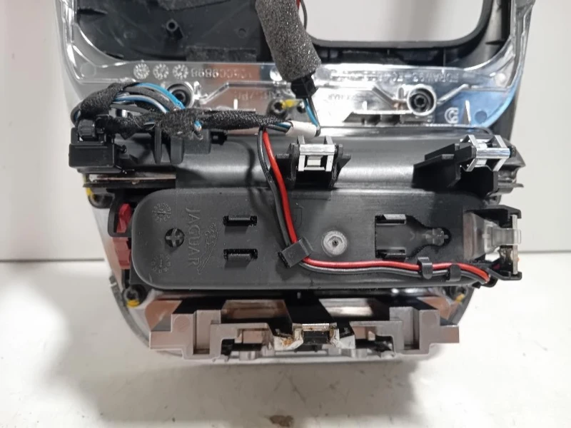 Console Portaoggetti Centrale SUP 105009898 Jaguar XJ8 X408 2003