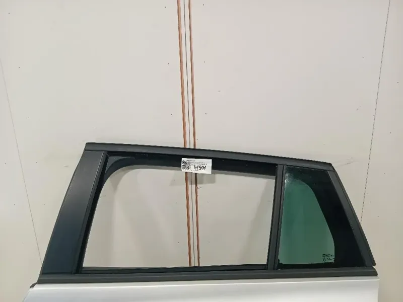 Porta POST SX 39028993 COLORE GAN 176 Opel Astra K SW 2016