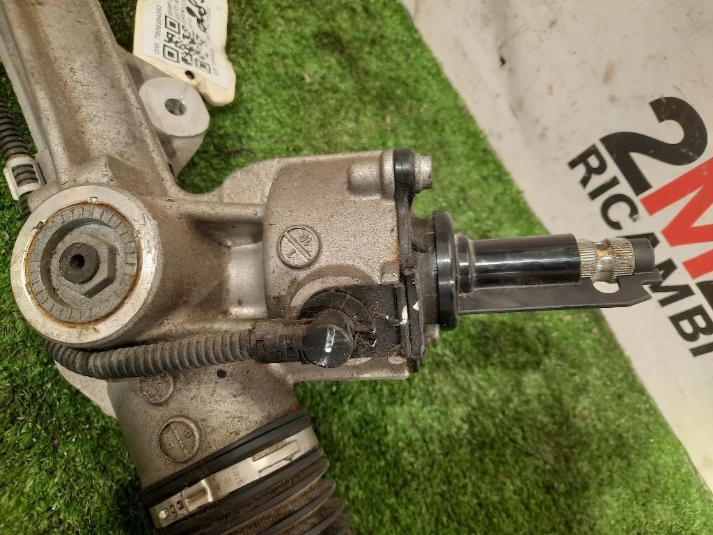 Porta POST SX 93189342 Opel Corsa D 2007