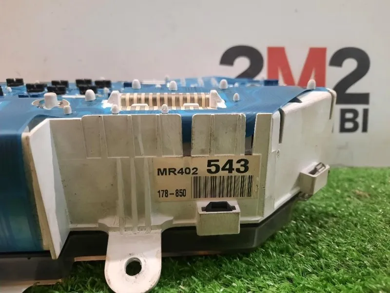 Contachilometri MR402543 Mitsubishi Pajero III 2000