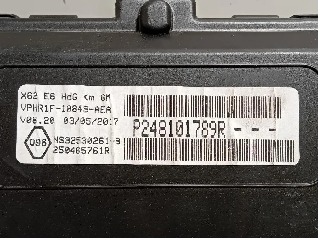 Contachilometri 28118012-3 Opel Movano B 2010