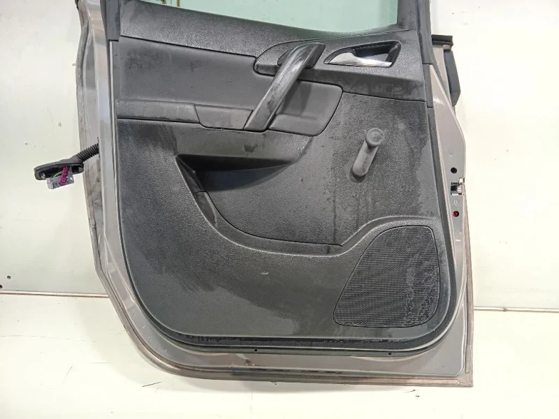 Porta POST SX 39171932 Opel Meriva B 2010