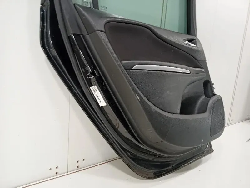 Porta POST SX 13355182 Opel Zafira C 2012