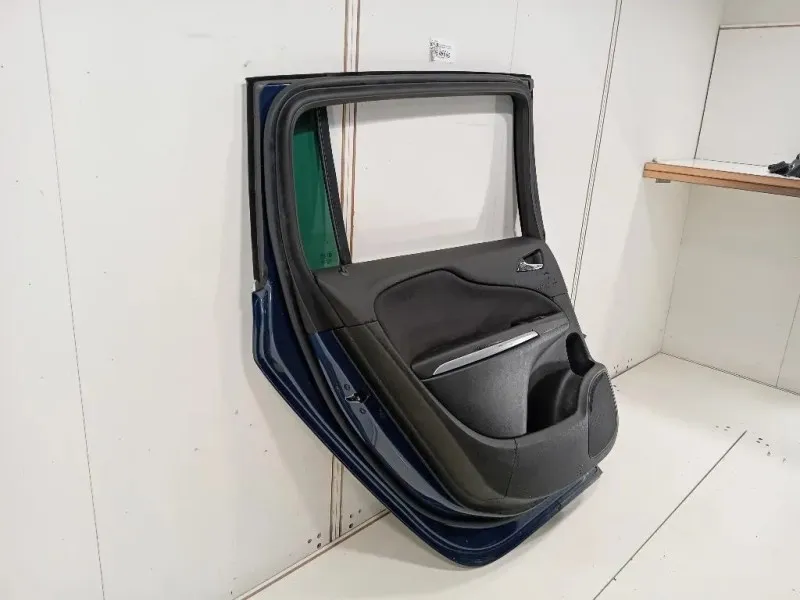 Porta POST SX 13355182 Opel Zafira C 2012