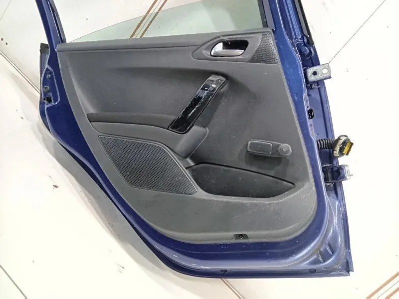 Porta POST SX 9671907580 Peugeot 208 I 2015