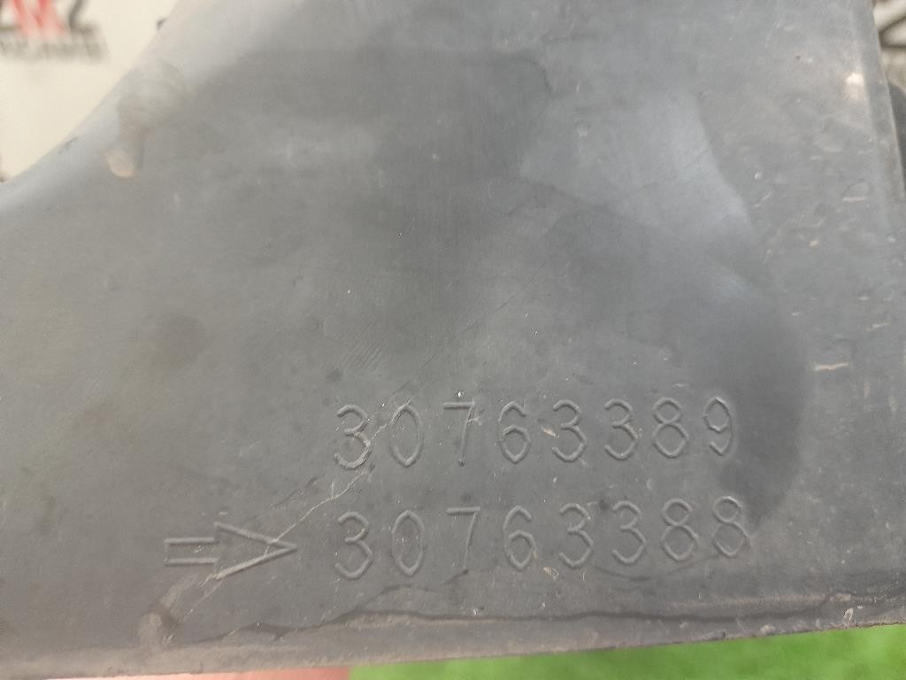 Convogliatore ARIA Frontale ANT 30763389 Volvo S40 II 2004