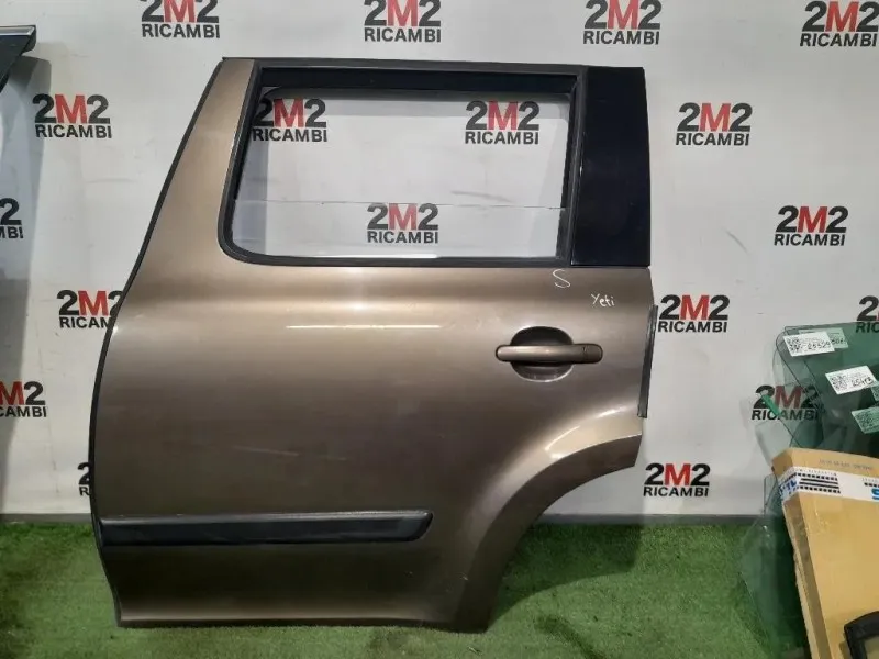 Porta POST SX 5L0833051 Skoda YETI 2010