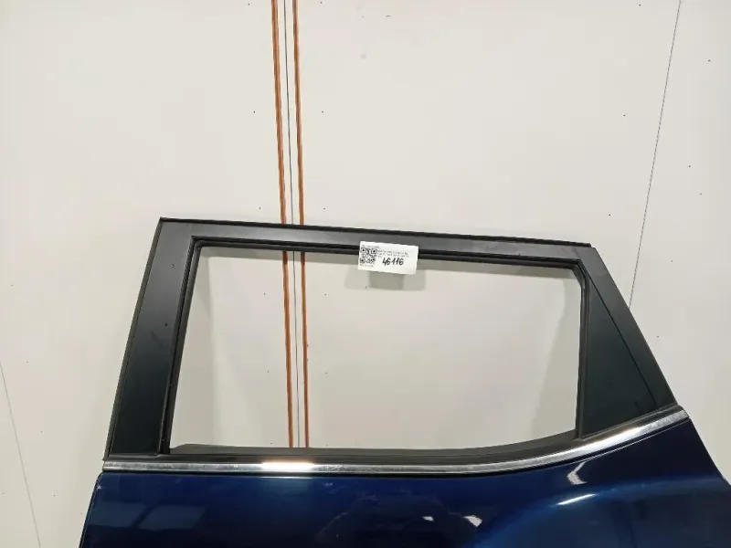 Porta POST SX 6301135002 Ssangyong Tivoli 2015