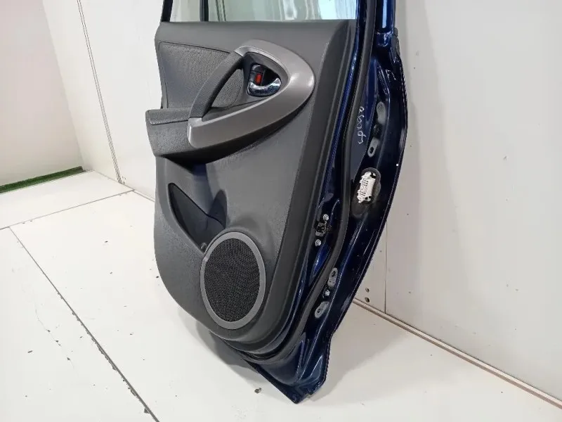 Porta POST SX 6700442121 Toyota RAV 4 III 2006