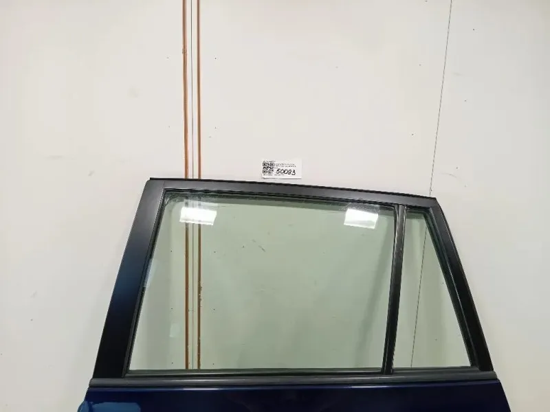 Porta POST SX 6700442121 Toyota RAV 4 III 2006