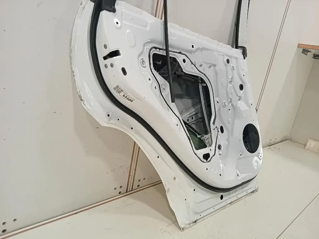 Porta POST SX 6700442190 Toyota RAV 4 V 2018