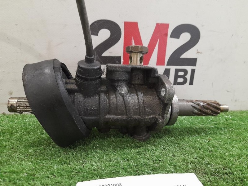 Porta POST SX 670040D210 Toyota Yaris IV 2012