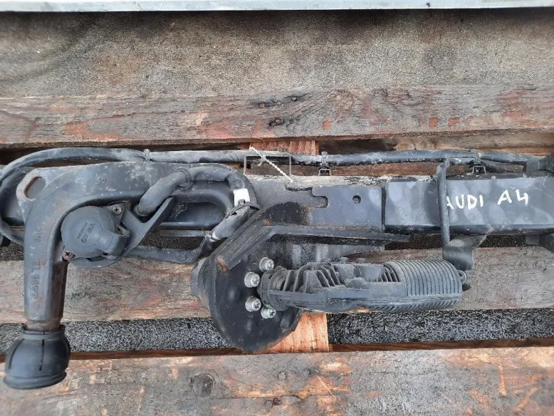 Coperchio Centrale Gancio Traino Paraurti POST 8W0092157 GANCIO TRAINO POSTERIORE COMPLETO Audi A4 8W5 Avant 2015