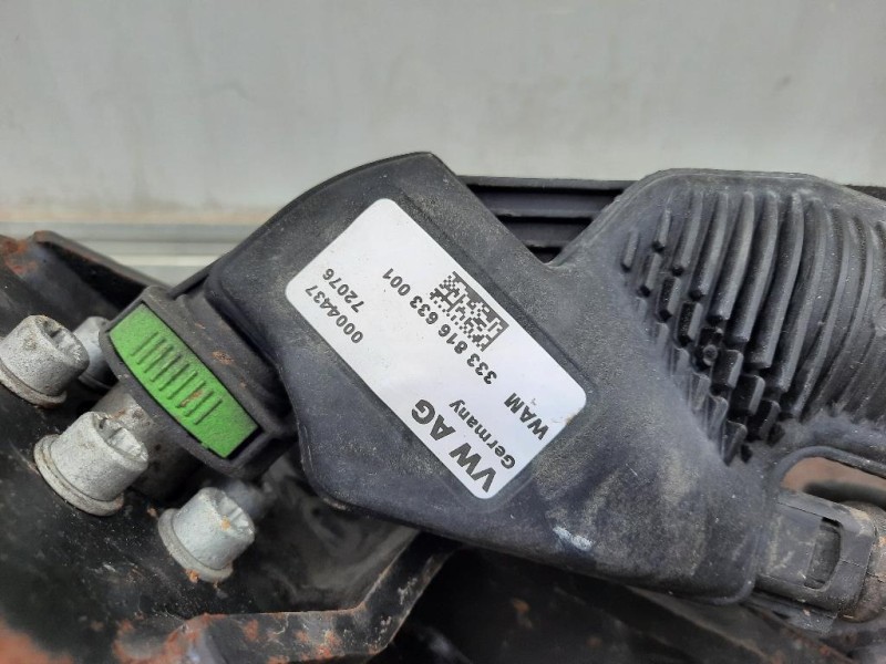 Coperchio Centrale Gancio Traino Paraurti POST 8W0092157 GANCIO TRAINO POSTERIORE COMPLETO Audi A4 8W5 Avant 2015