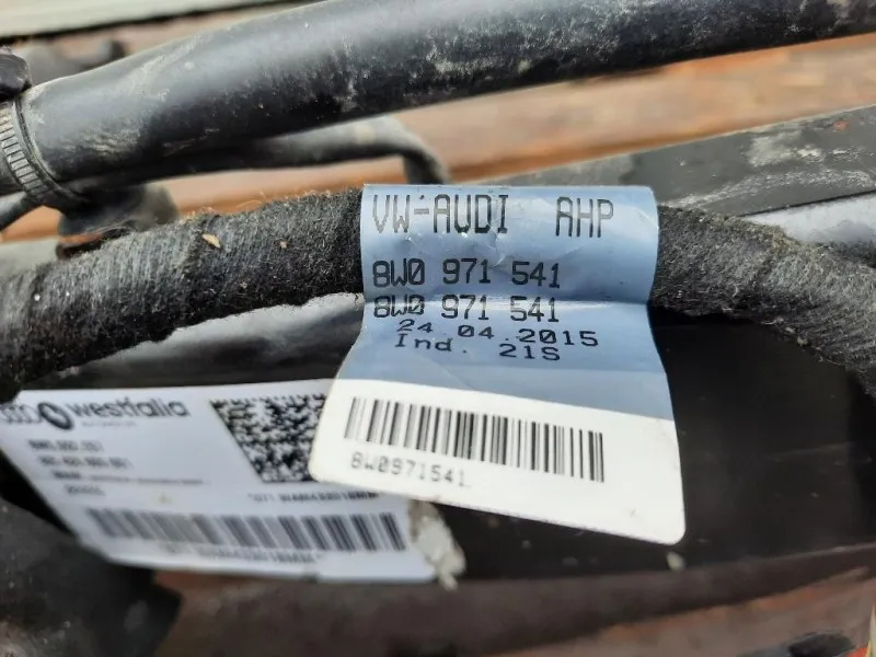 Coperchio Centrale Gancio Traino Paraurti POST 8W0092157 GANCIO TRAINO POSTERIORE COMPLETO Audi A4 8W5 Avant 2015