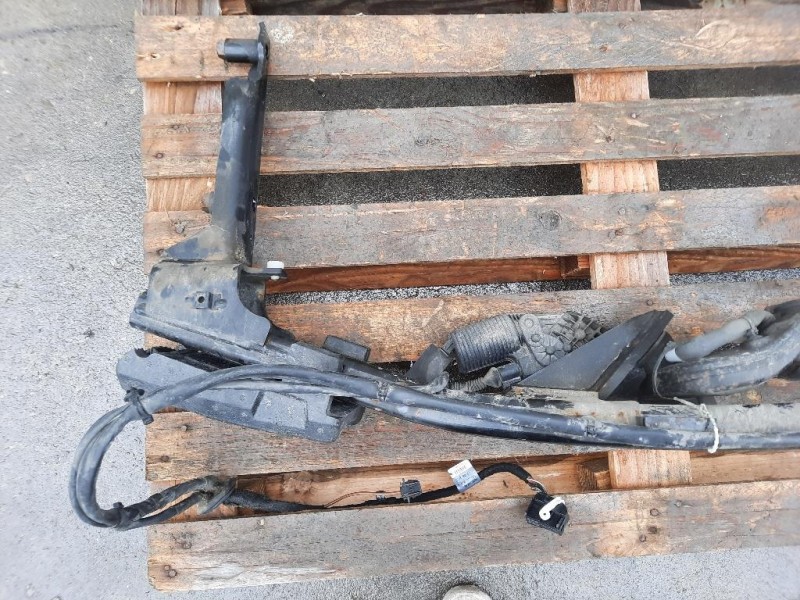 Coperchio Centrale Gancio Traino Paraurti POST 8W0092157 GANCIO TRAINO POSTERIORE COMPLETO Audi A4 8W5 Avant 2015