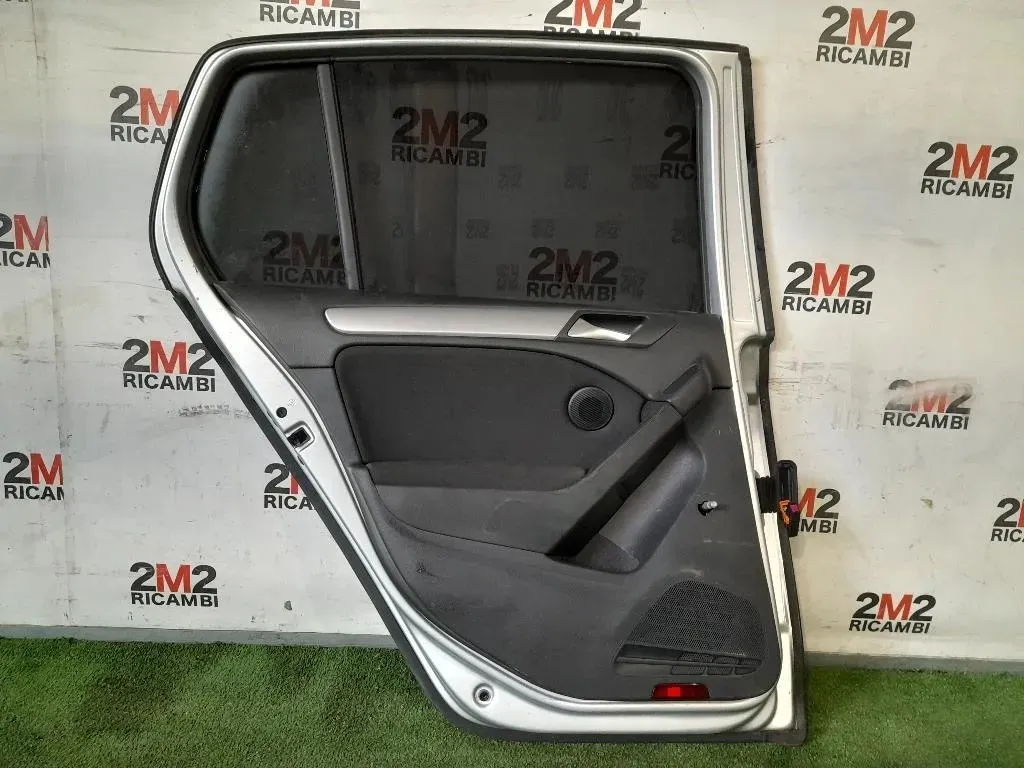 Porta POST SX 5K6833055K Volkswagen GOLF VI 2009